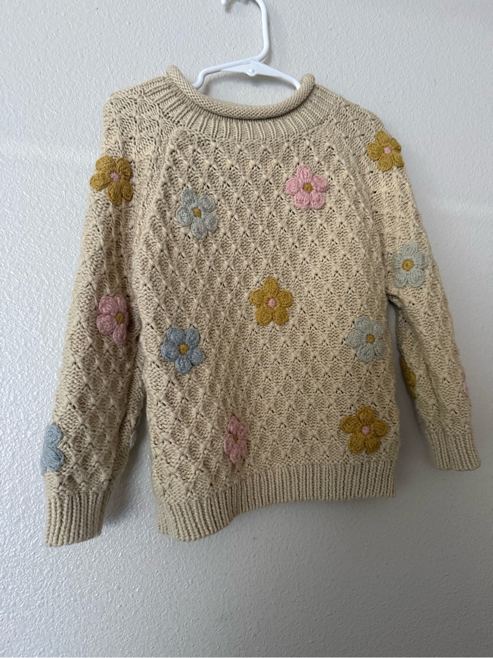 Wild Wawa Kids Cream Floral Appliqué Knit Sweatshirt - Girls 3-4Y